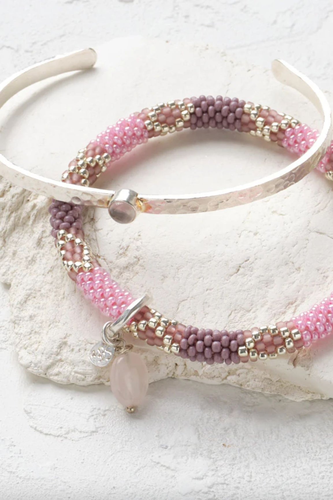 A Beautiful Story Impulsive Rose Quartz Bracelet SC