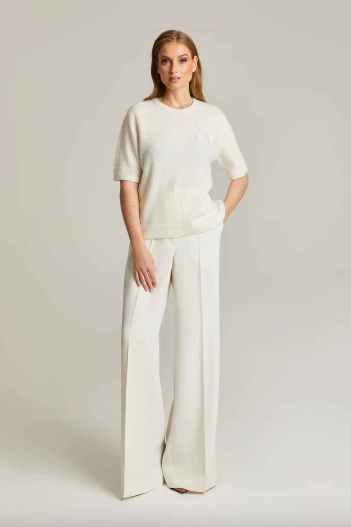 Andiata Enezy neule valkoinen