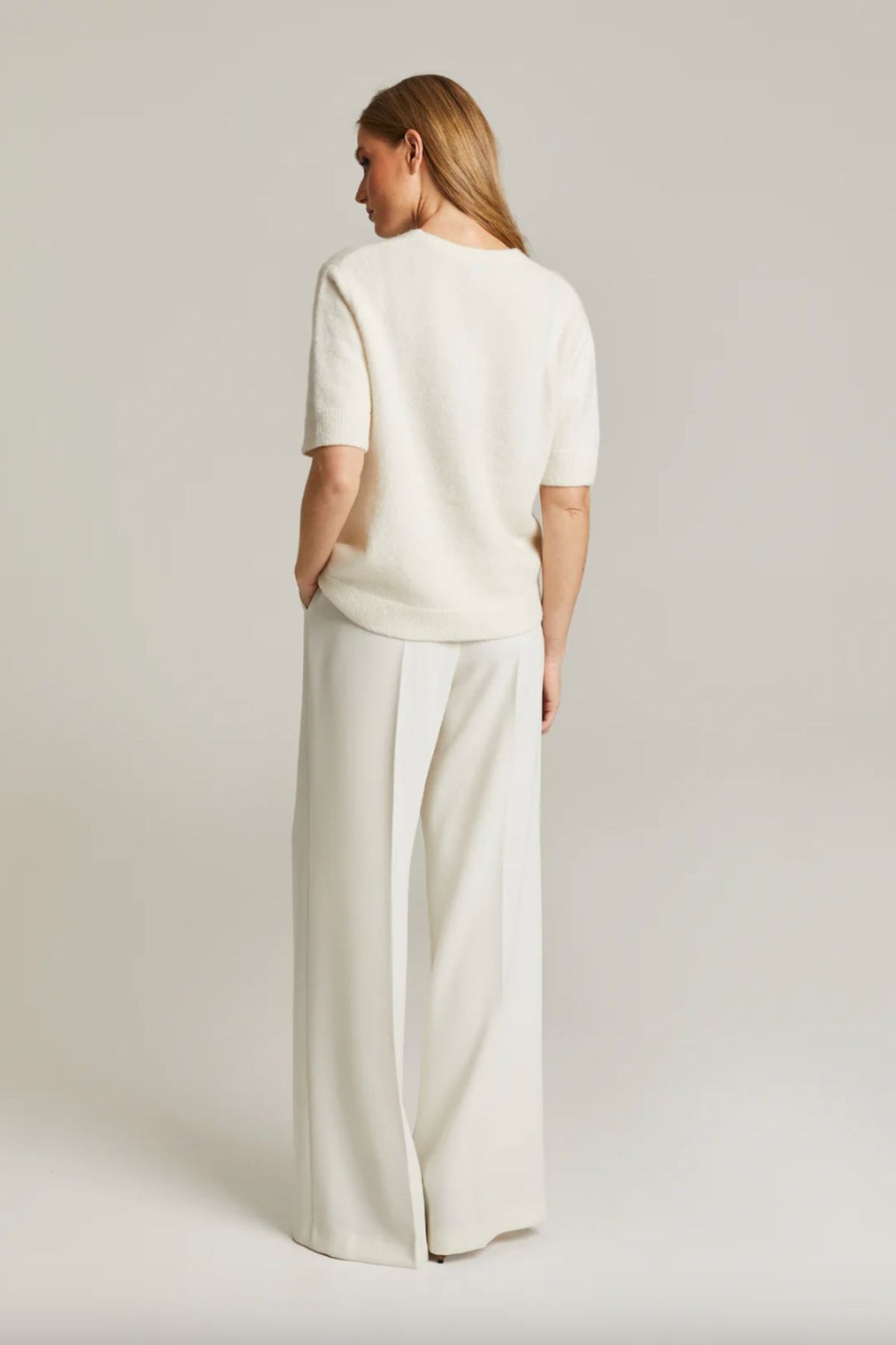 Andiata Enezy neule valkoinen