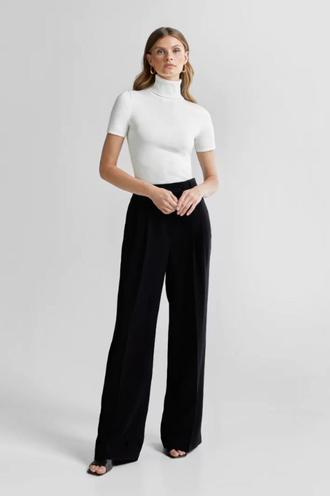 Andiata Pola pooloneule valkoinen