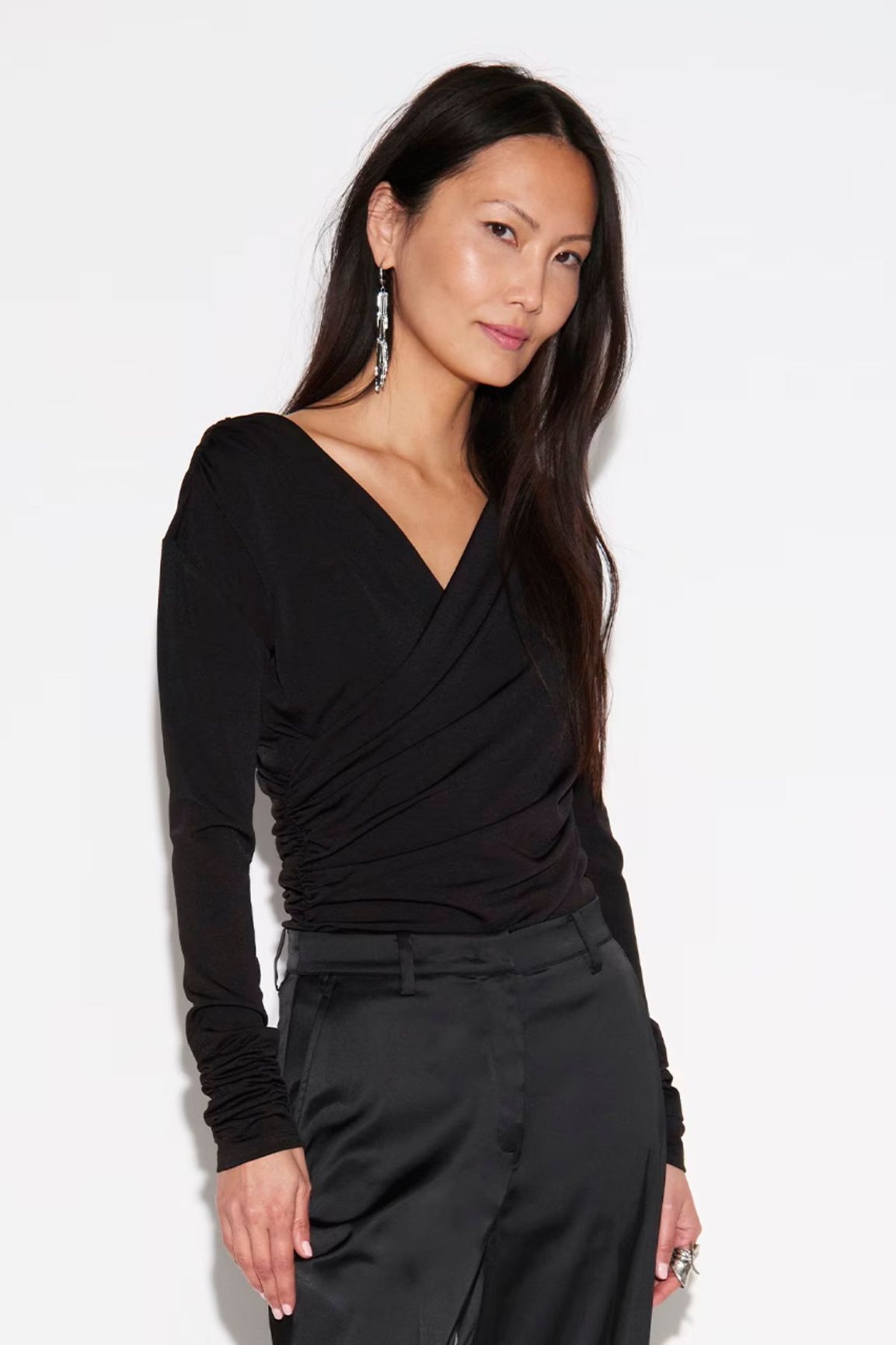 Dante6 Acolin Constructed Top musta