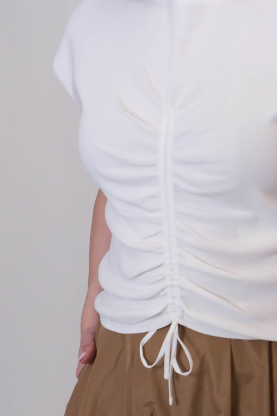 EMME Ognuno toppi valkoinen