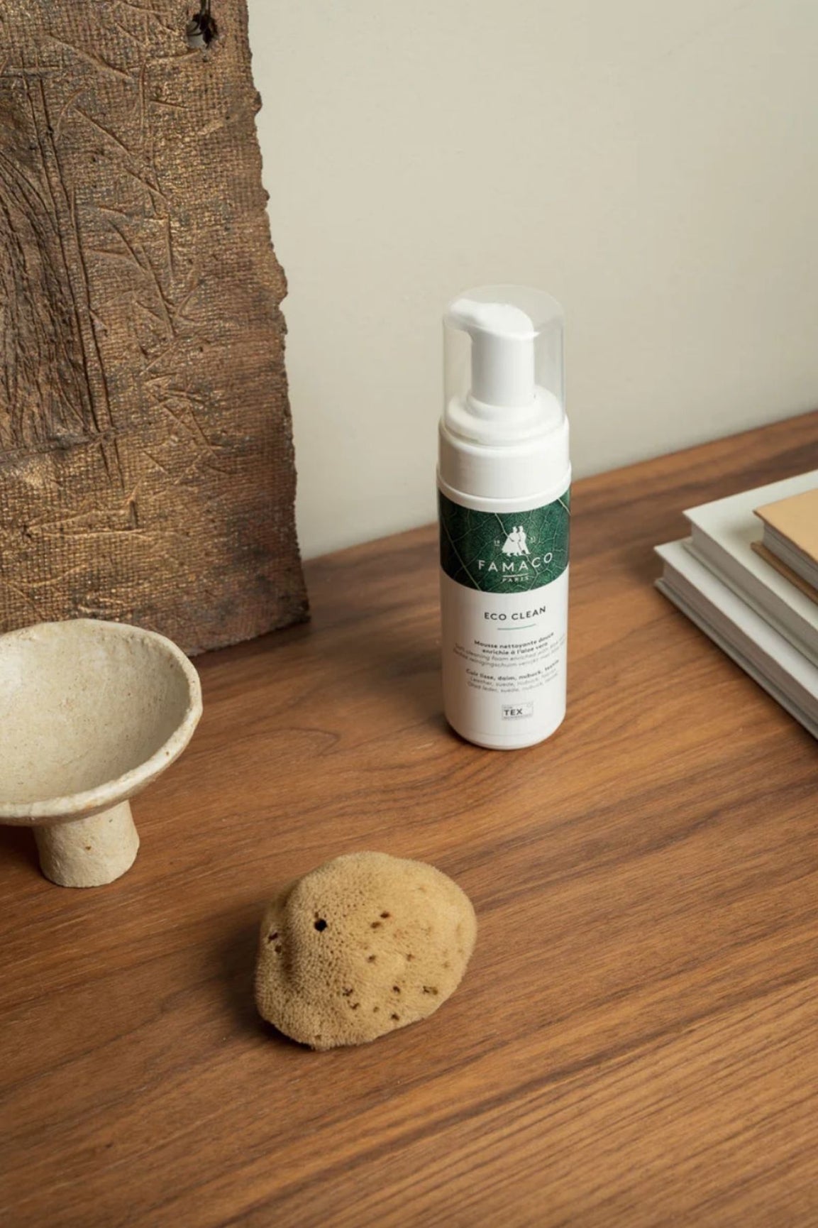 FAMACO nahanpuhdistusvaahto