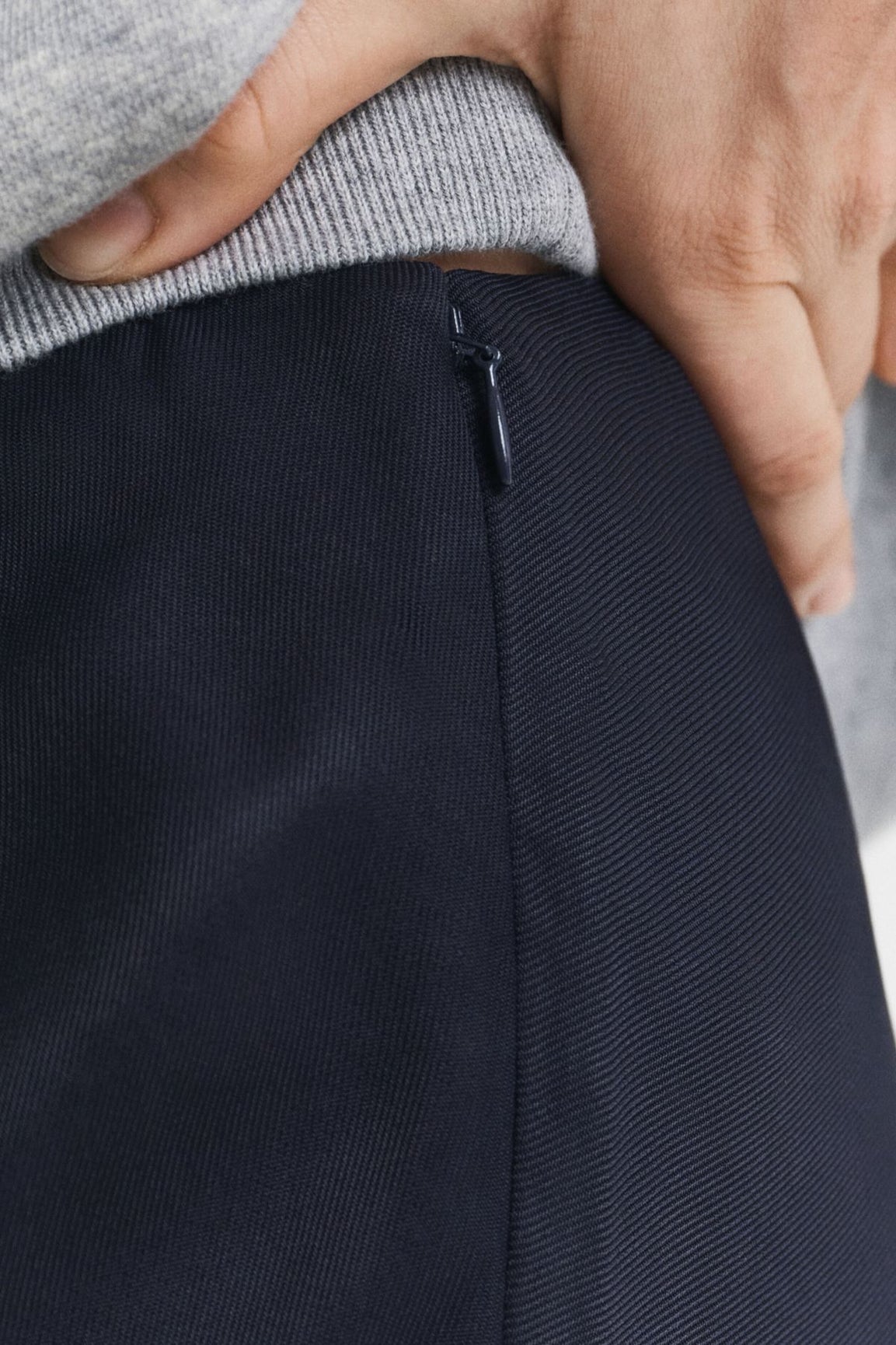 GANT Fluid Midi Skirt