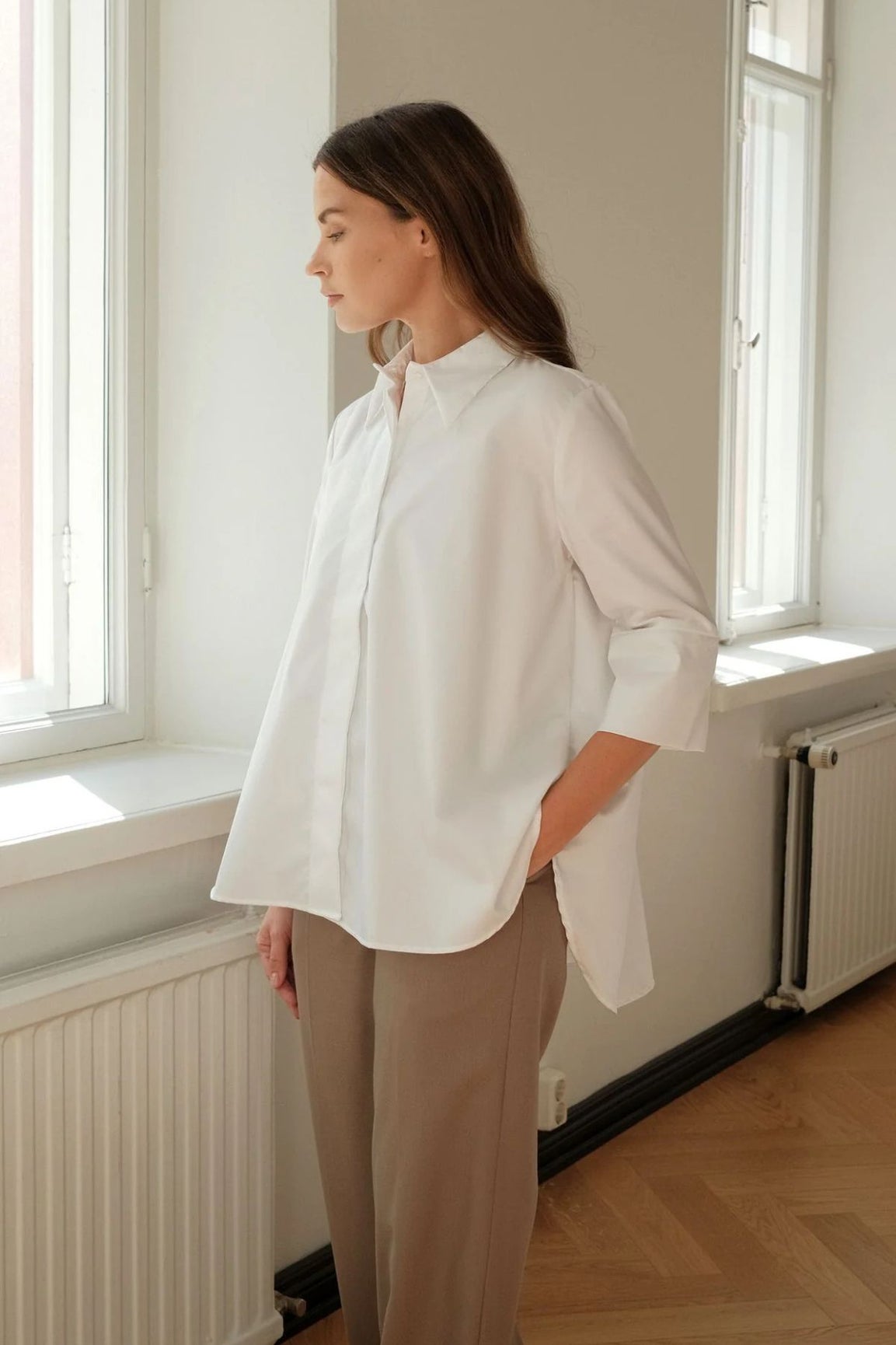 Gauhar Classic Shirt W/Twist white