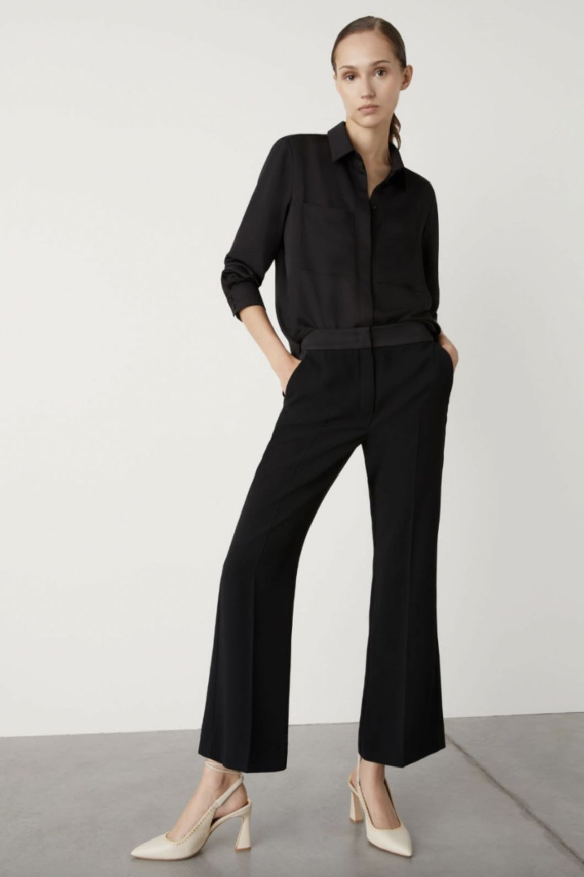 Marella Belair housut musta