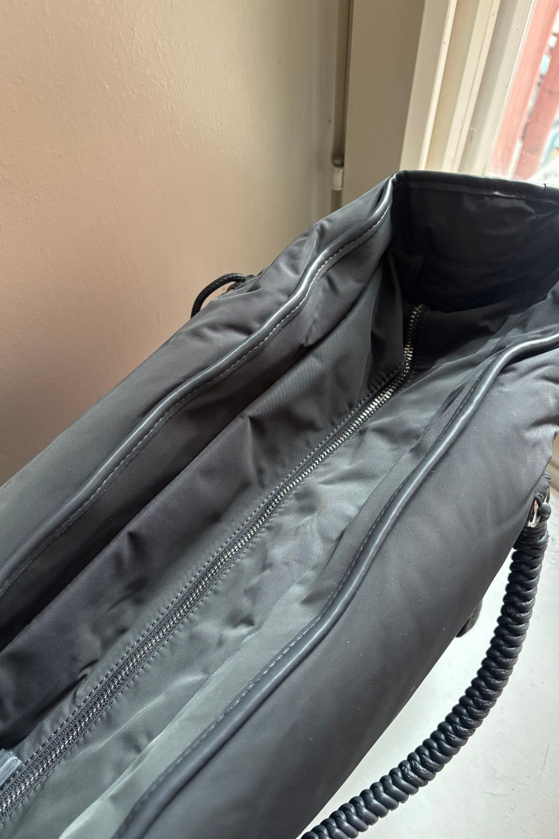 Marella Igloo laukku harmaa