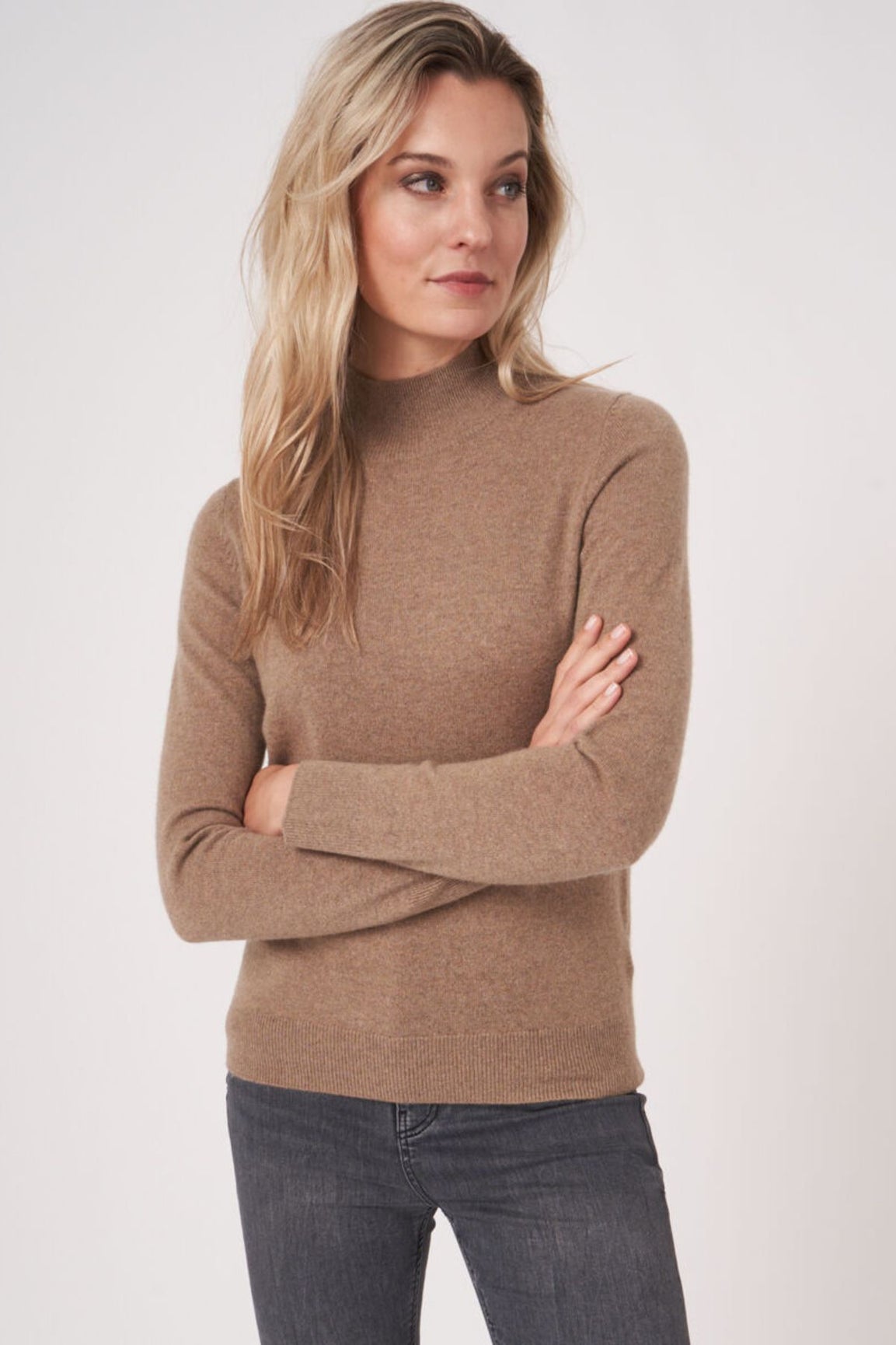 Repeat Kashmirneule kilpikonnakauluksella