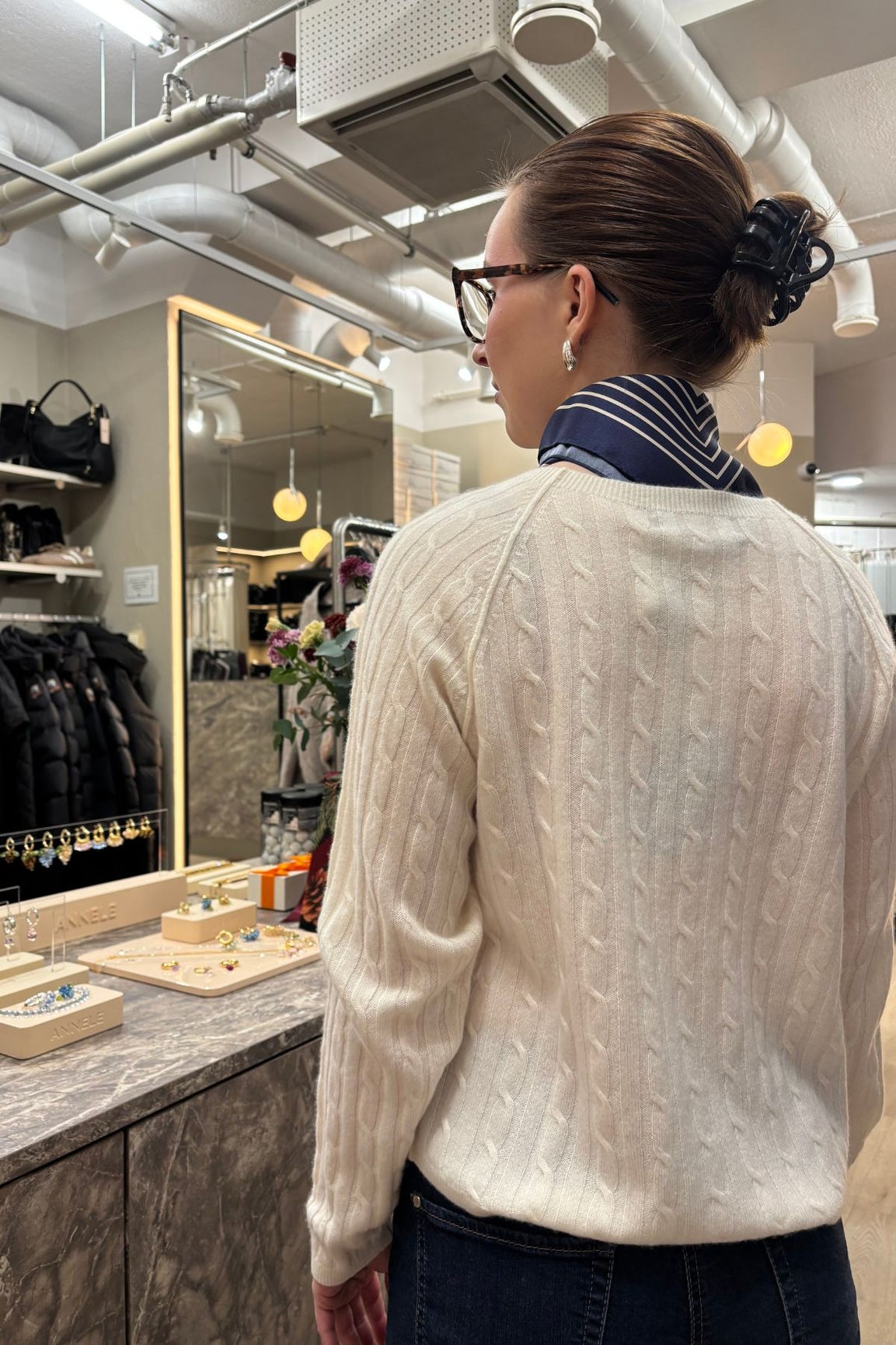 Repeat Kashmirneuletakki cream