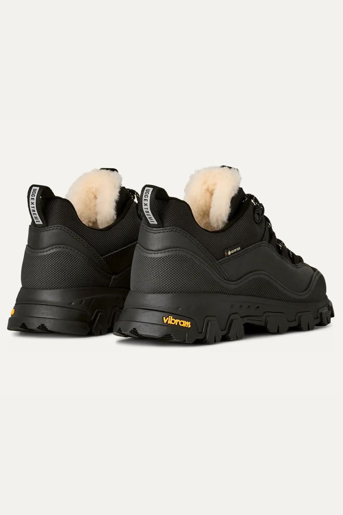 UGG Metrotrek Hiker musta