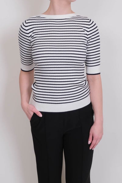 Andiata Kasandra raitaneule