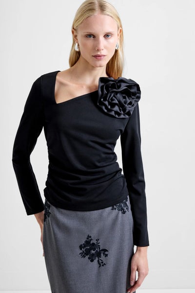 French Connection Valetta Rosette Top musta