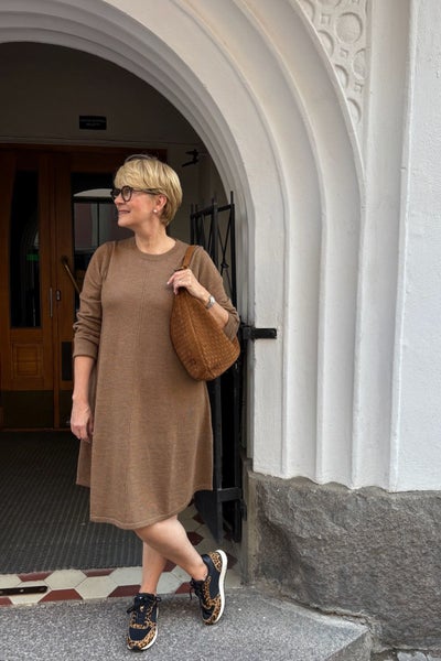 Repeat merinovillamekko camel