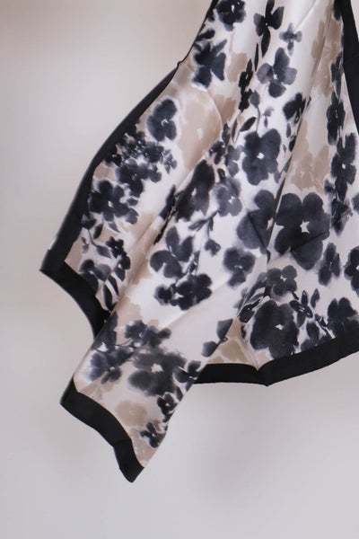 Stenstr&ouml;ms silkkihuivi kukallinen